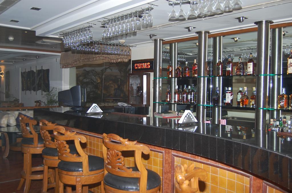 Meraden Grand 4* Varanasi